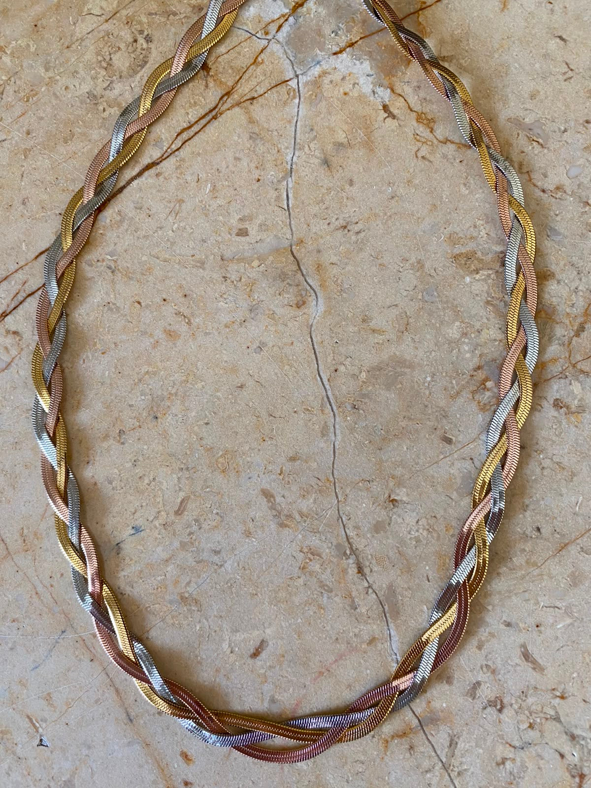 BRAID NECKLACE