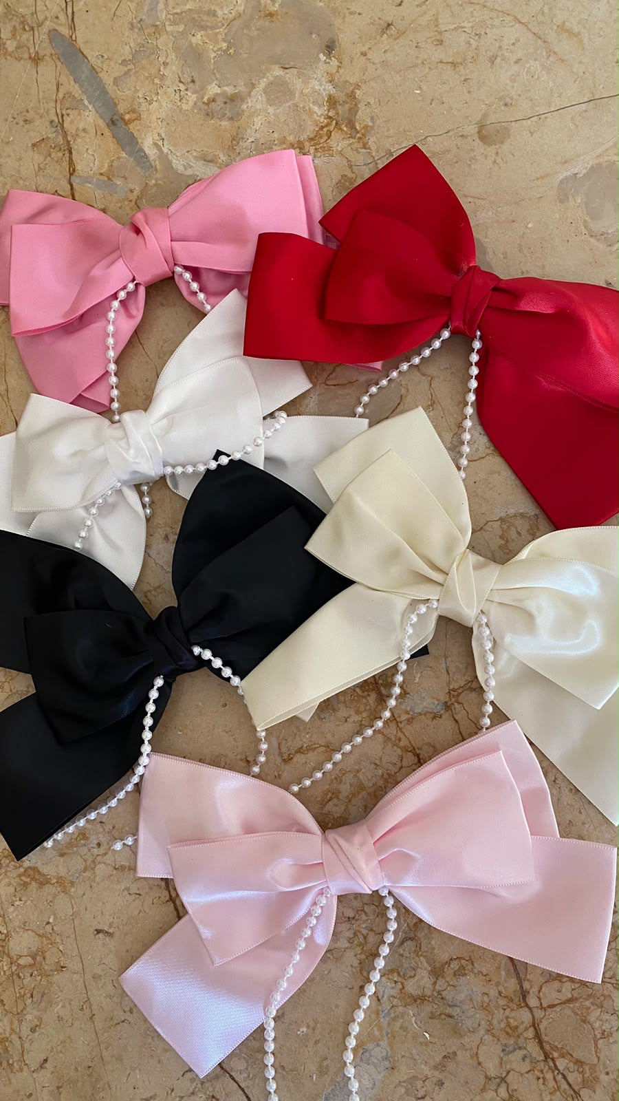 IT GIRL BOW