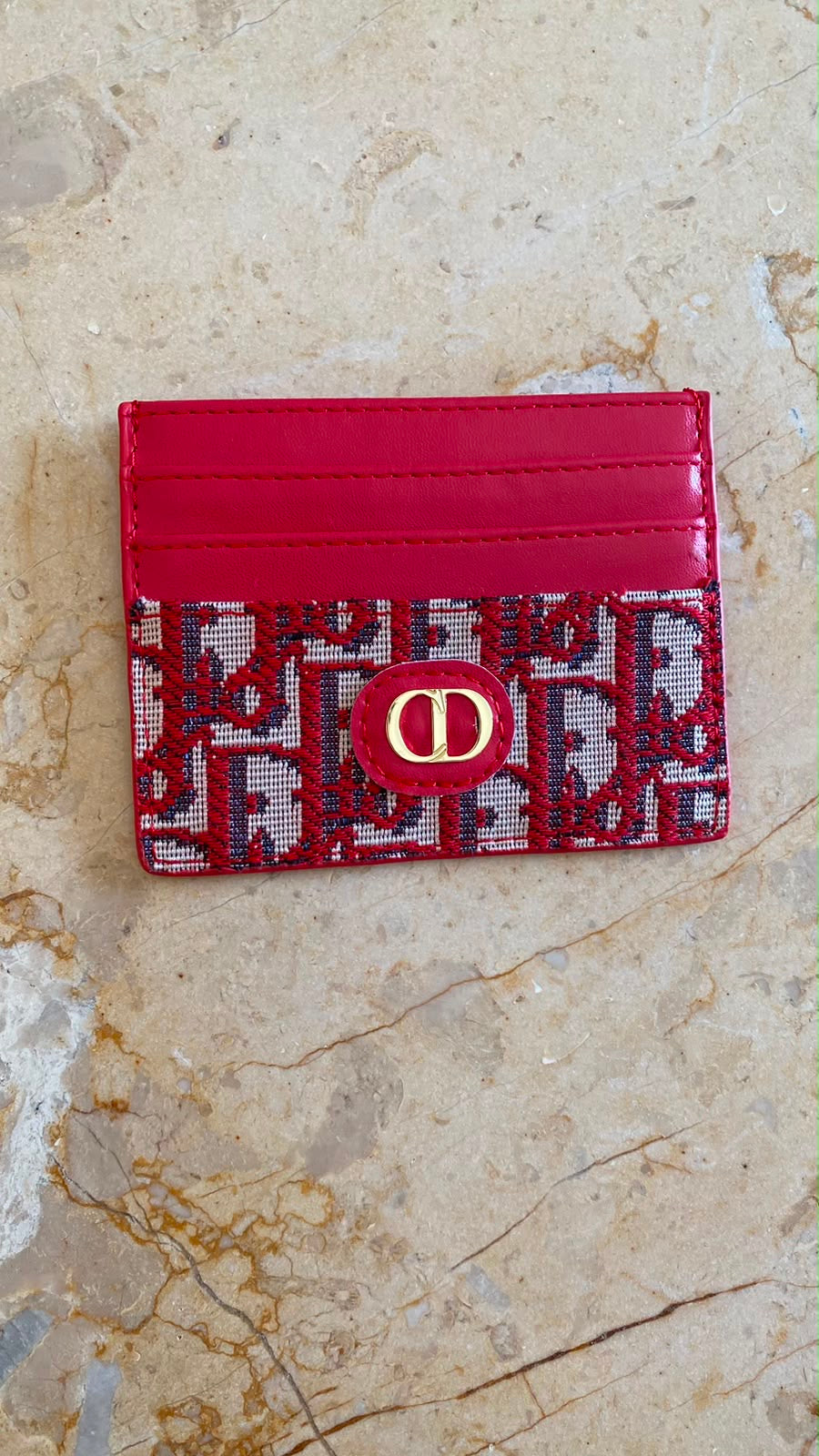 CD CARDHOLDER