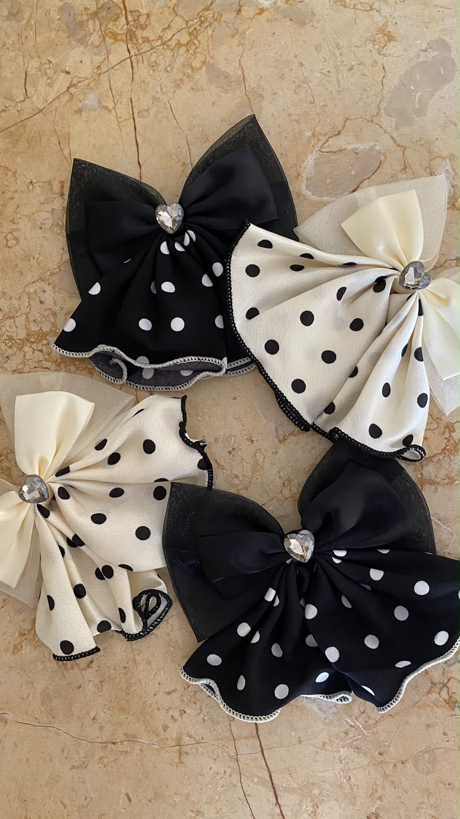 POLKA BOW
