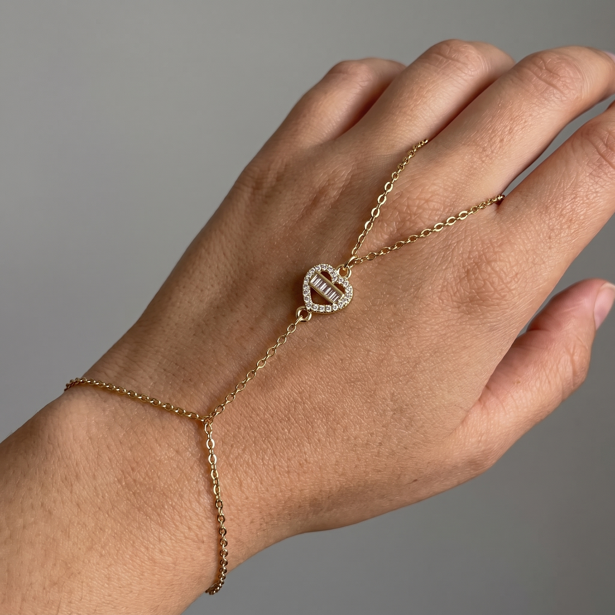 LAZURDE HANDCHAIN